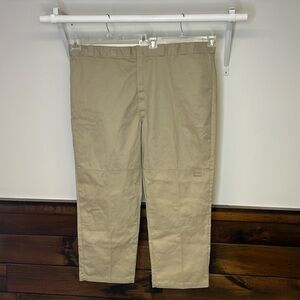 Dickies Loose Fit Khaki‎ Pants- 52x32